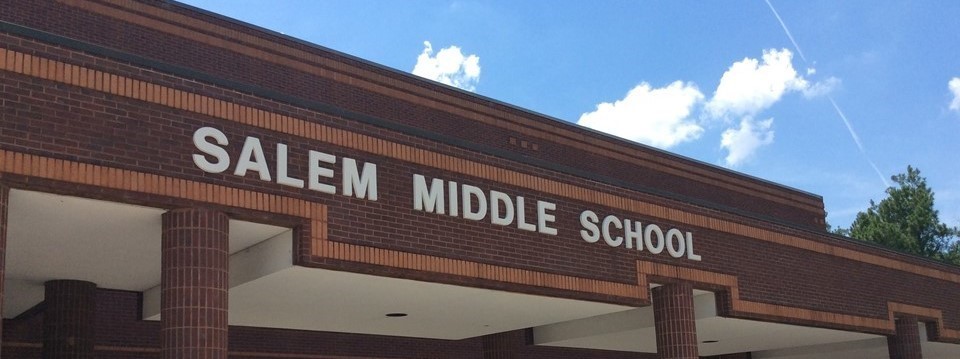 Salem Middle School Entrance